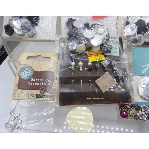 Mixed Lot Of Adhesive Gems & Buttons and Beads For Crafting & Scrapbooking - Picture 9 of 13